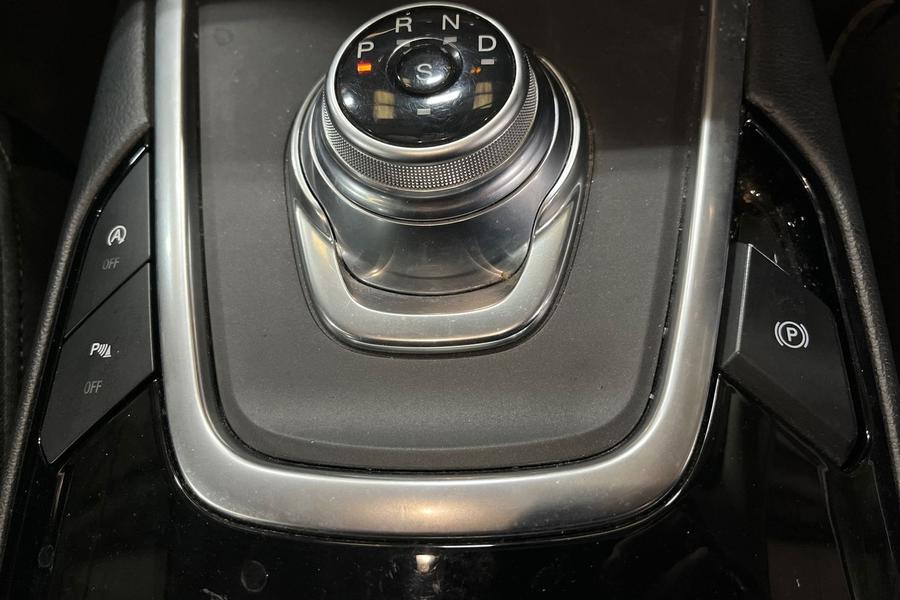 Ford GALAXY Photo autoimg-e505e7f2d1103d86321afe7370f90cd12ef6f9de.jpg