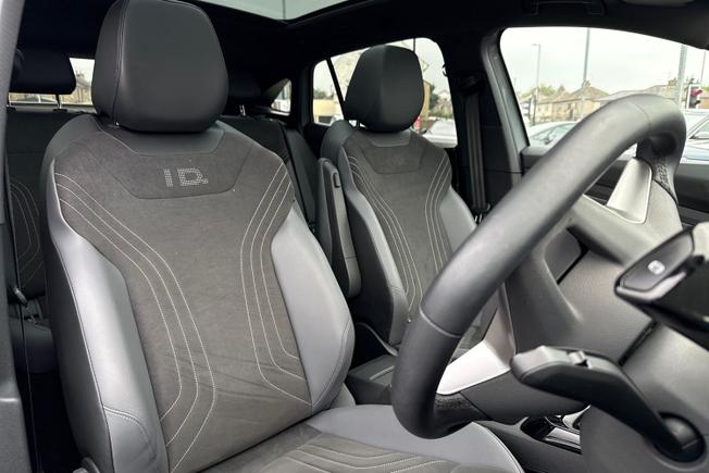 Volkswagen Id.5 Photo 26