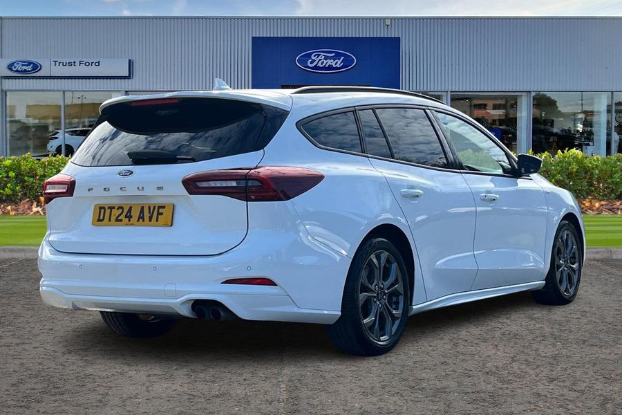 Ford Focus Photo autoimg-e509711f20a6b56ecdab1dc35a98ebaa7fcc3087.jpg