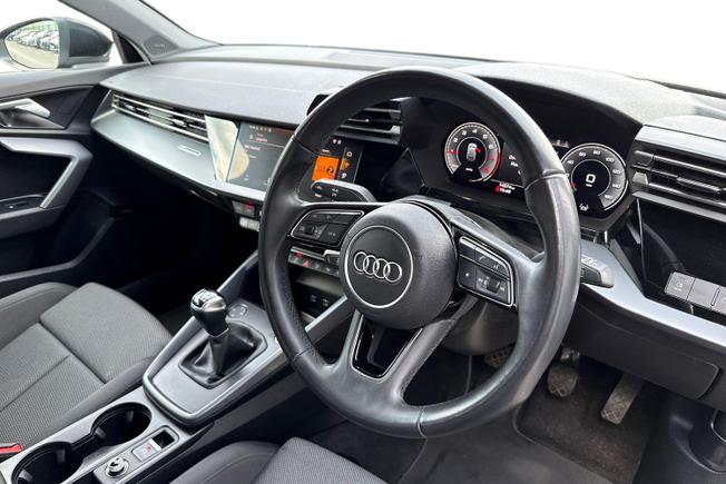 AUDI A3 Photo 6