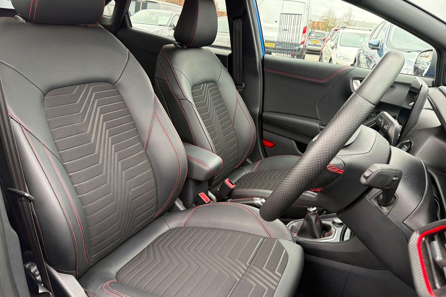 Ford Puma Photo 16