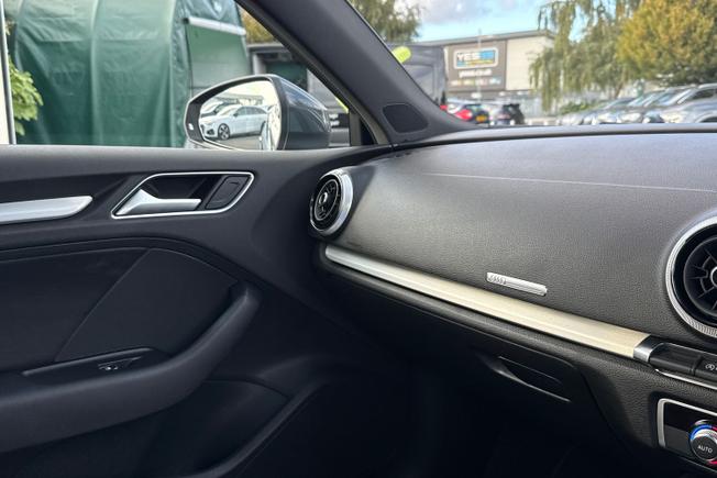 AUDI A3 Photo 37