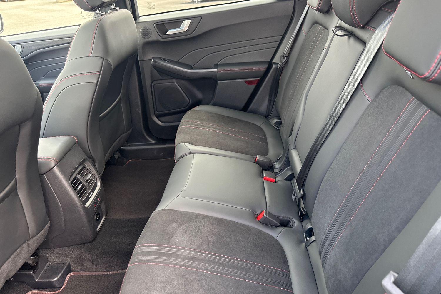 Ford KUGA Photo 19