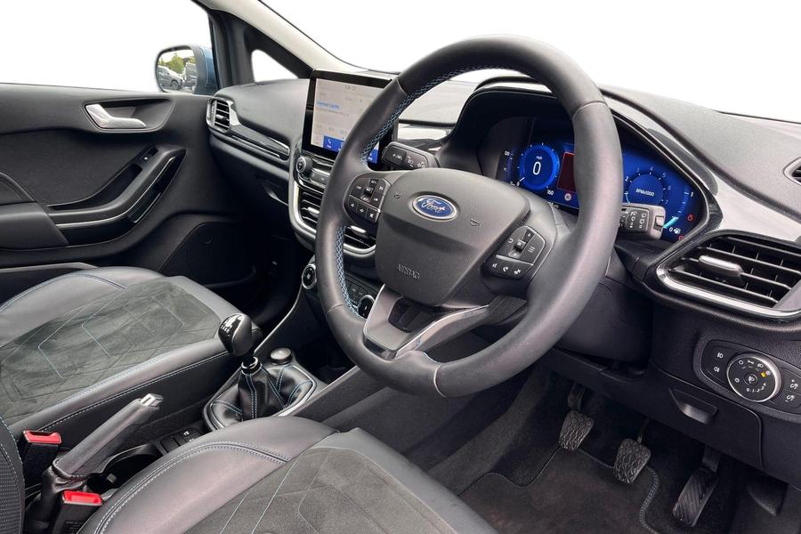 Ford FIESTA Photo autoimg-e5193ab9ba6b688b6682b880a239c155e2de2ae8.jpg