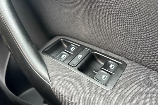 Volkswagen Polo Photo autoimg-e51e55ff055bb9149bae39f572acfaae290af512.jpg