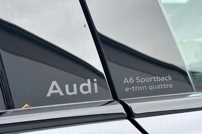 AUDI A6 Photo 29