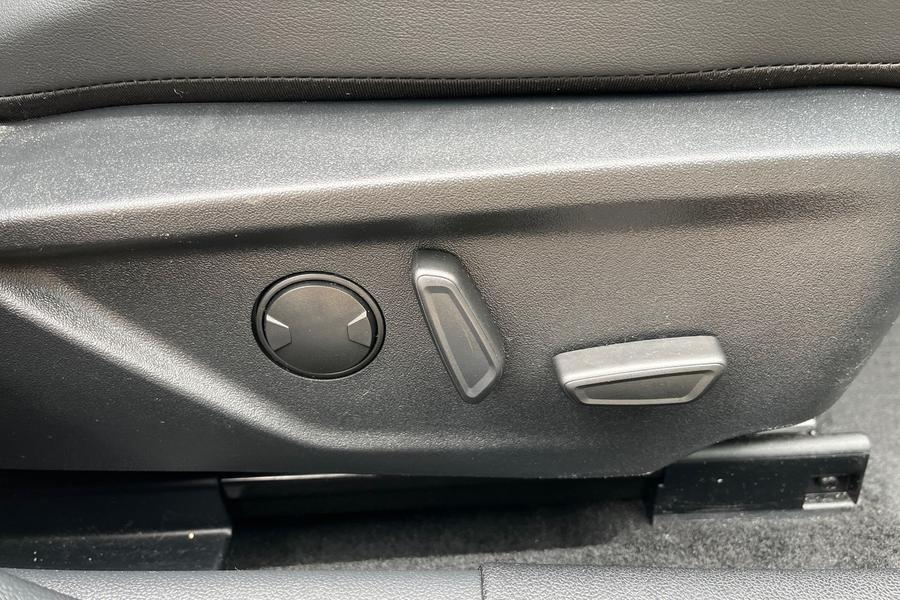 Ford FOCUS Photo autoimg-e52169e42b444084a8b9e174c859001187efba14.jpg