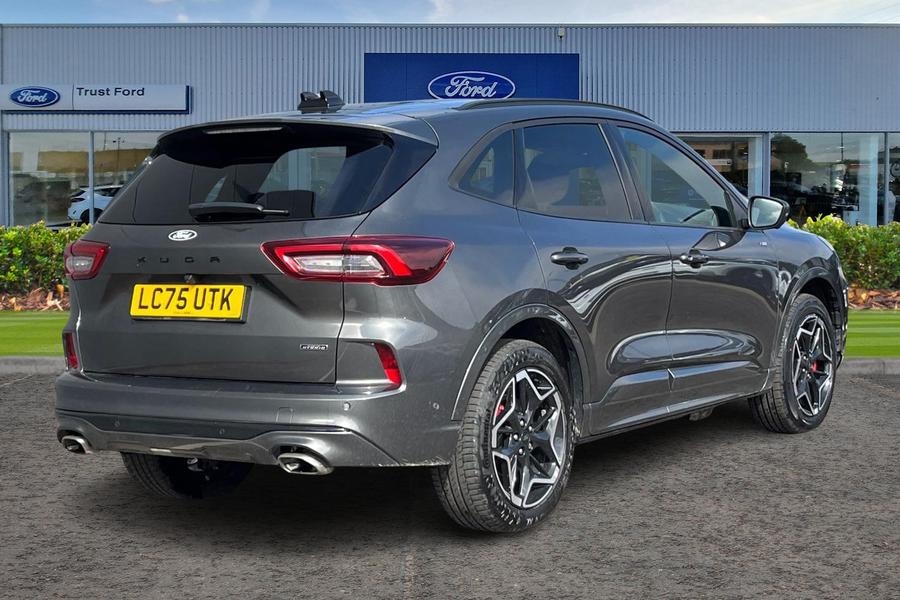 Ford KUGA Photo autoimg-e523d5fe9246dbda5375cef22999bebd9bc20aad.jpg