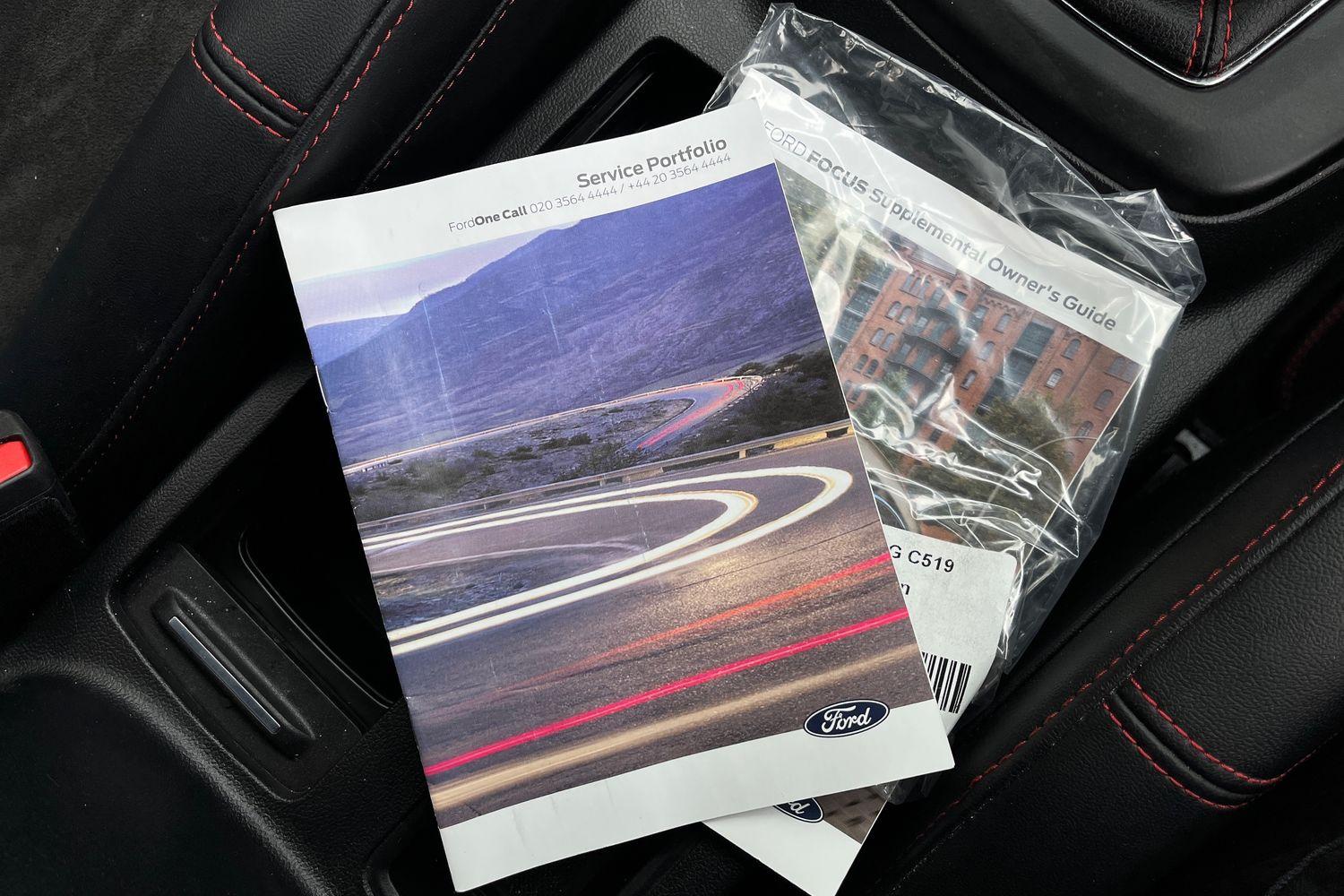 Ford Focus Photo 21