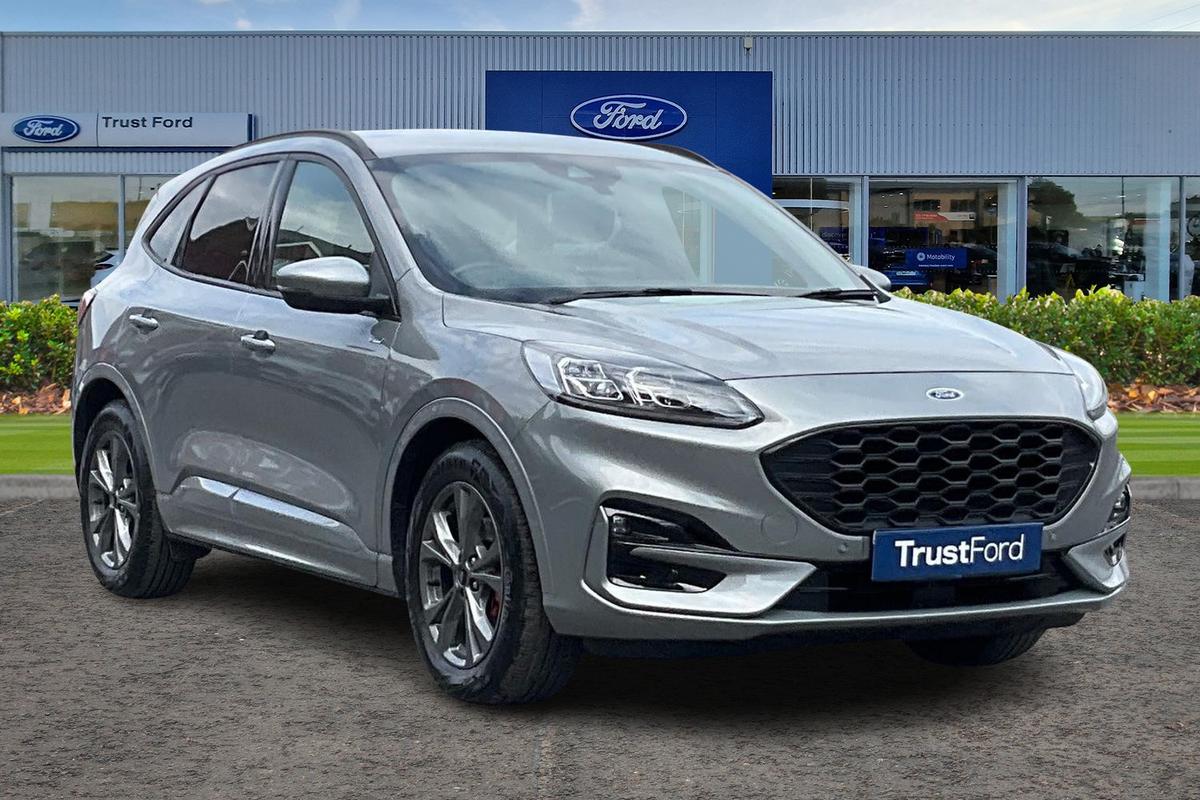 Ford Kuga listing photo