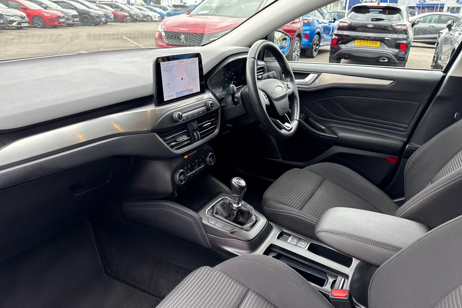 Ford FOCUS Photo 17