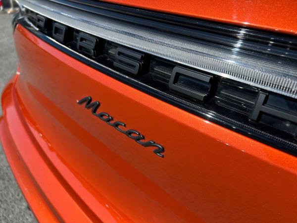 Porsche Macan Photo autoimg-e527f2bf8552483ac8cfdb0043365faf47c00e48.jpg