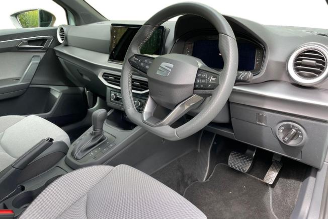 SEAT Arona Photo 6