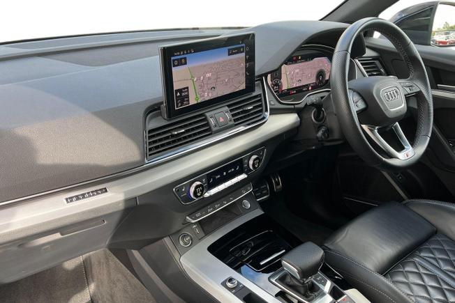 AUDI Q5 Photo 2