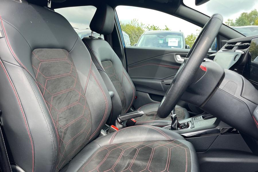 Ford PUMA Photo autoimg-e52c23d6d40a7eb40bb14d8f64fdd910a9e67dcb.jpg