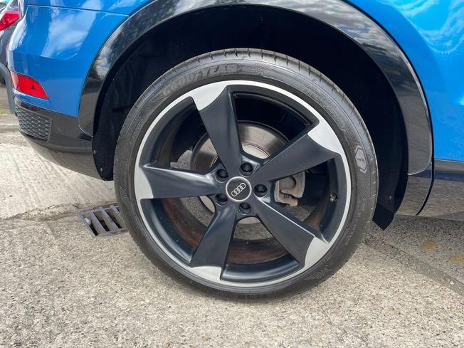 AUDI Q3 Photo 5