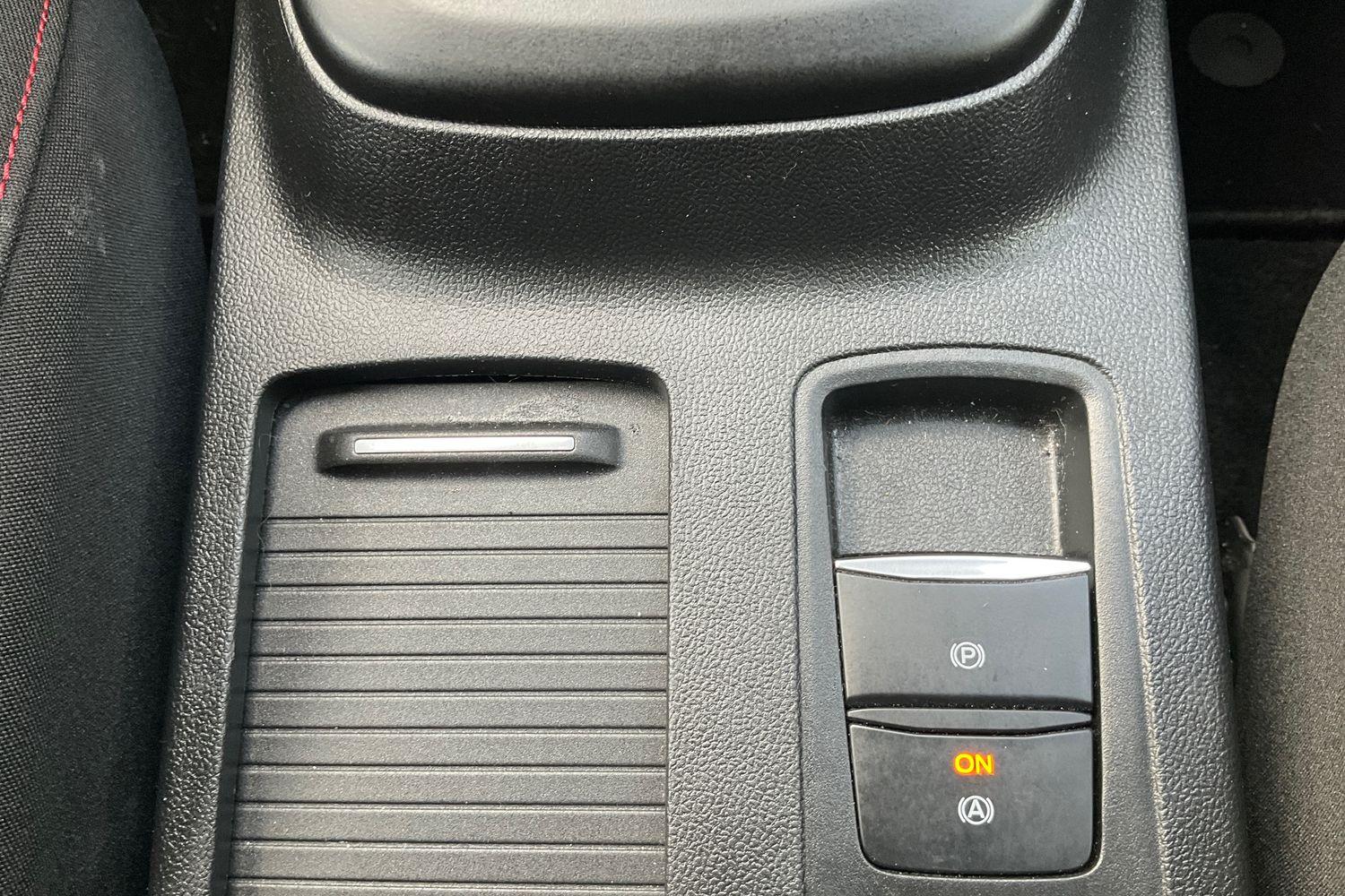 Ford Focus Photo 32