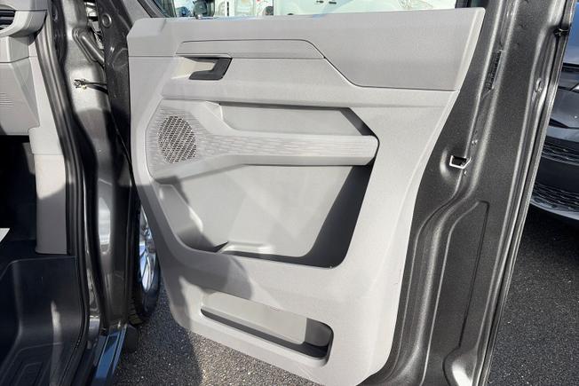 VOLKSWAGEN Transporter Photo 30