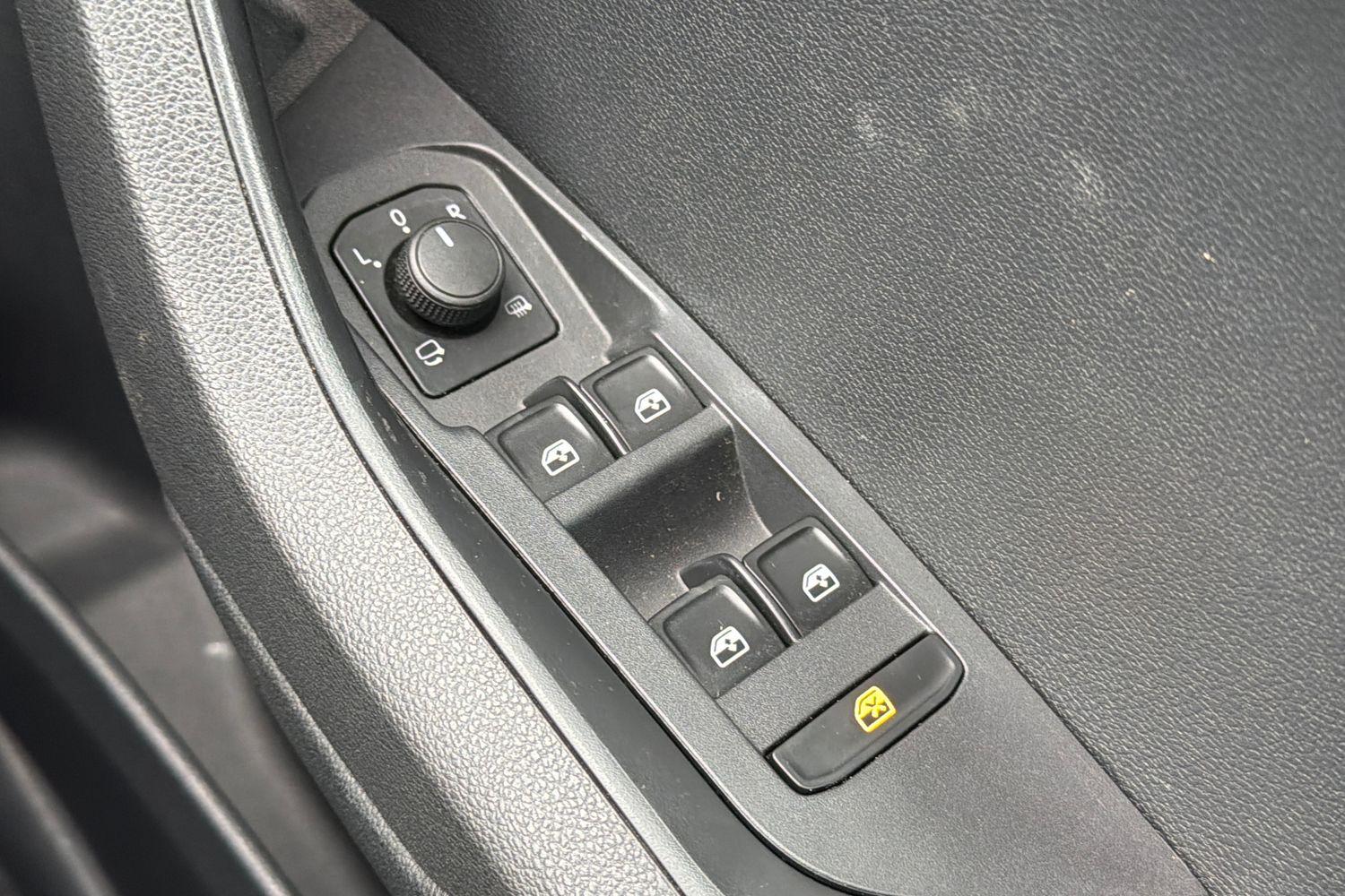 Skoda KAROQ Photo 15