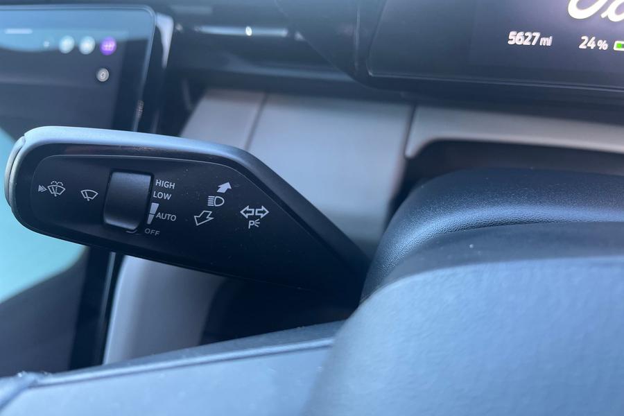 Ford CAPRI Photo autoimg-e53c2b5ea6df502a89fe9a1c54723e76c373236d.jpg