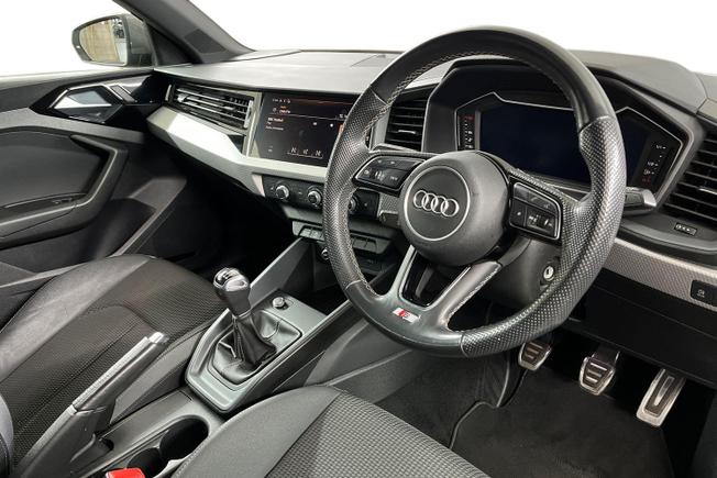 AUDI A1 Photo 6