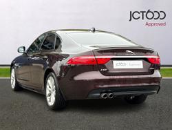 Jaguar XF Photo 3