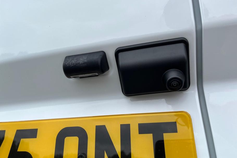 Used Ford TRANSIT CUSTOM AK75ONT 15