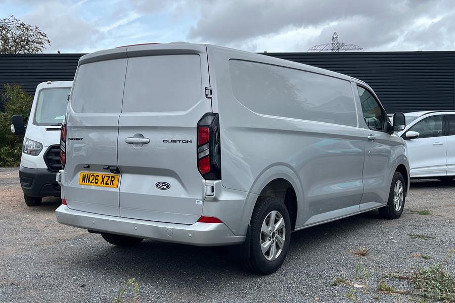 Ford TRANSIT CUSTOM Photo autoimg-e5469b39a6c9e6aa84a4d02561aad7a811e8b03d.jpg