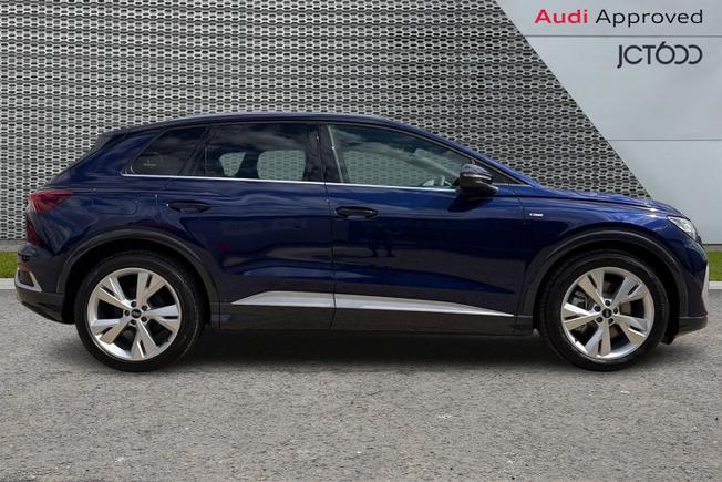 Audi Q4 Photo 4