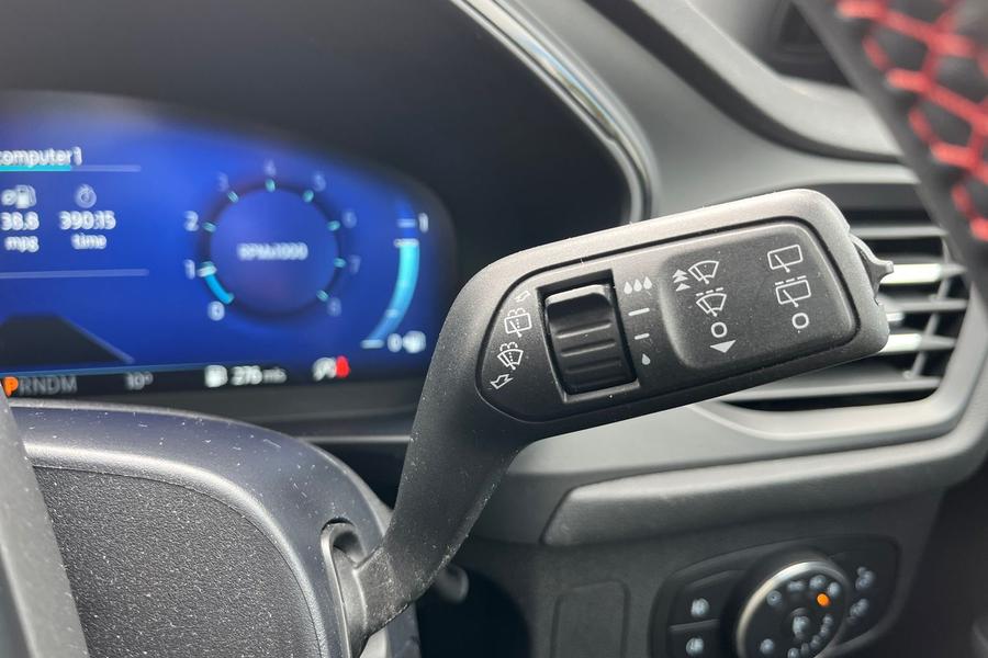 Ford FOCUS Photo autoimg-e55216fb823e4e15d0765d17140995d66f434f53.jpg