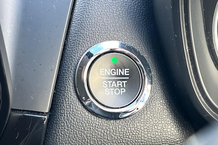 Ford ECOSPORT Photo autoimg-e55251b1f9b3fbbdedda03cb4a37ce68f2ee7cda.jpg