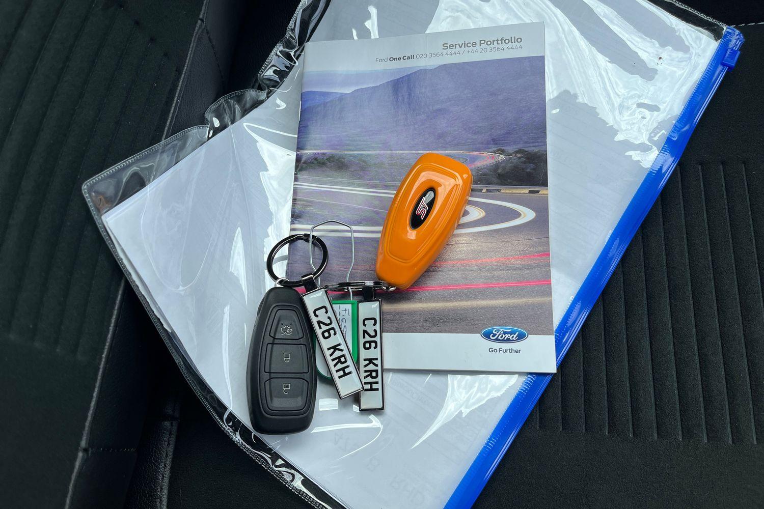 Ford FIESTA Photo 21