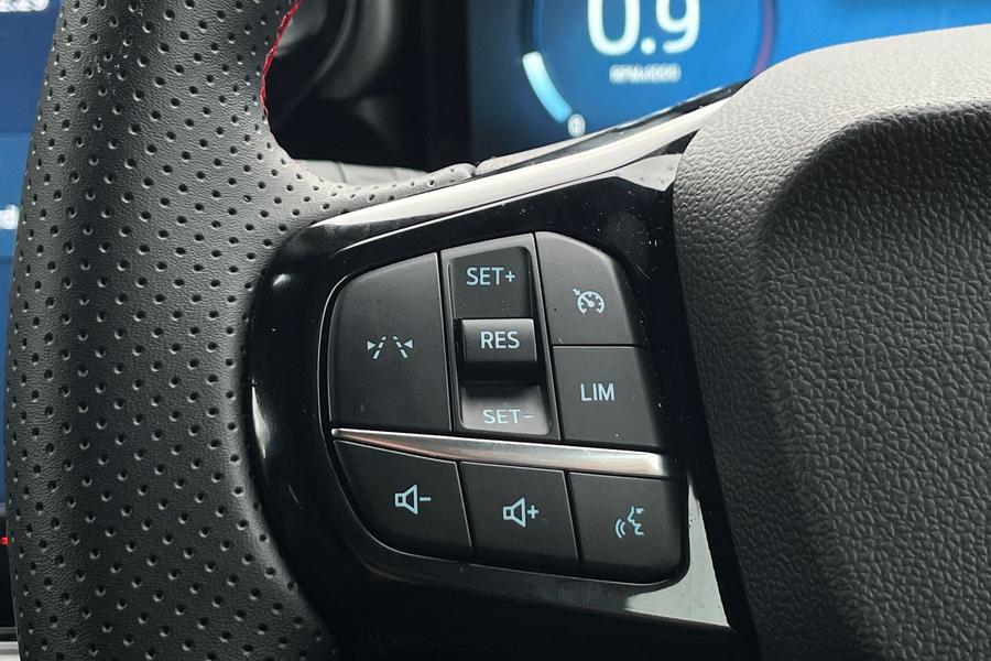 Ford Puma Photo autoimg-e5568a4389dafd3d67a2b5e8cdc830be19e7adc8.jpg