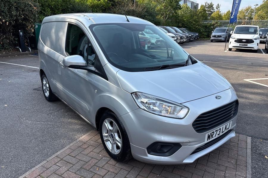Ford TRANSIT COURIER Photo autoimg-e558466872c64a435af5aeed2a462e121bd5ab1e.jpg