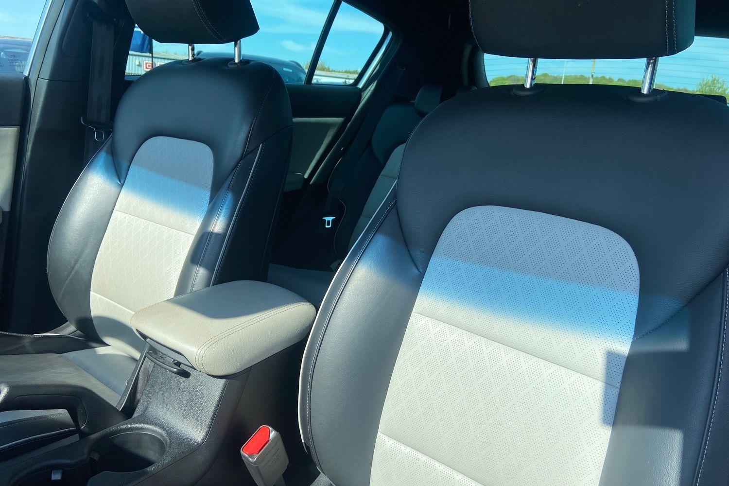 Kia SPORTAGE Photo 18
