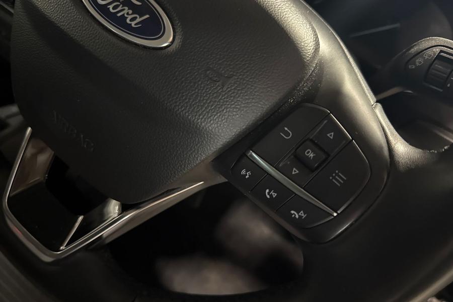 Ford FOCUS Photo autoimg-e55b99fe7591bc7f570db4080b55ea02fa0e1967.jpg