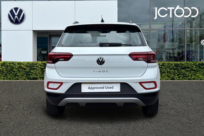 VOLKSWAGEN T-Roc Photo 7