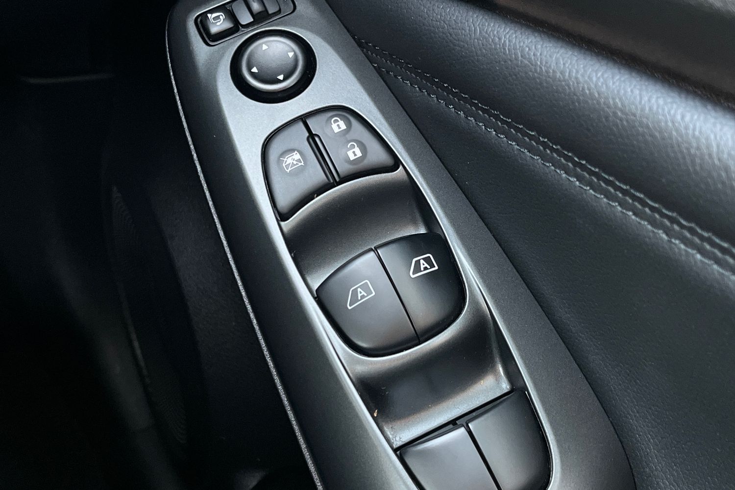 Nissan Juke Photo 15
