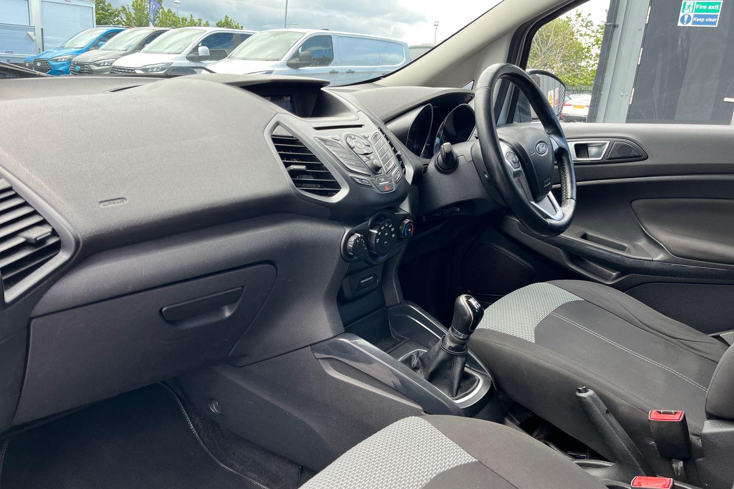 Ford Ecosport Photo 17