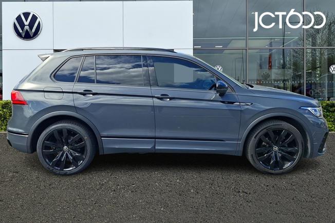 VOLKSWAGEN Tiguan Photo 4
