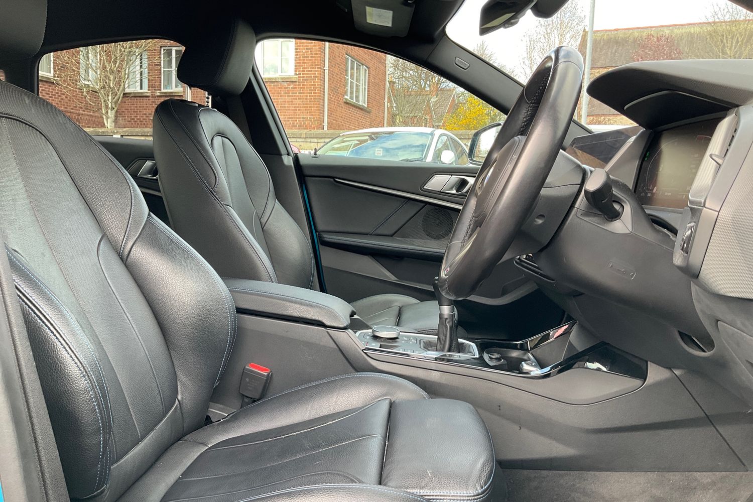 BMW 2 SERIES Photo 16