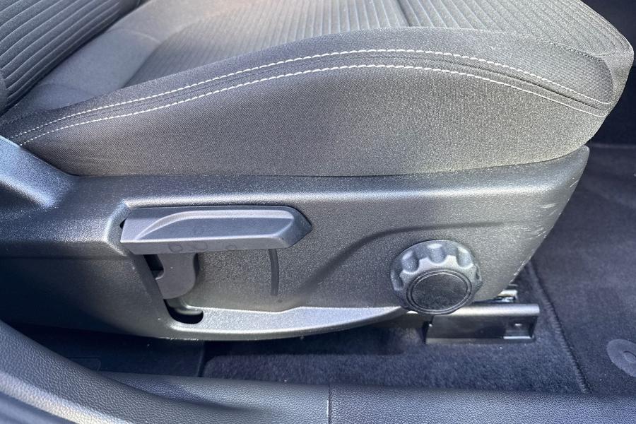Ford FOCUS Photo autoimg-e5773cfb51a5af1c215c12bf0a86ccd40982c33e.jpg