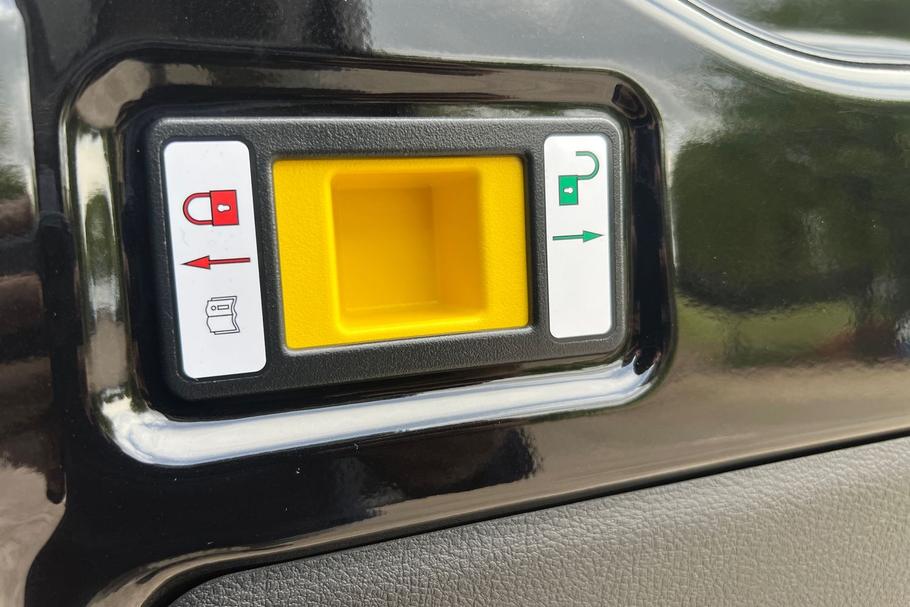 Used FORD E-TRANSIT ET25GCK 25