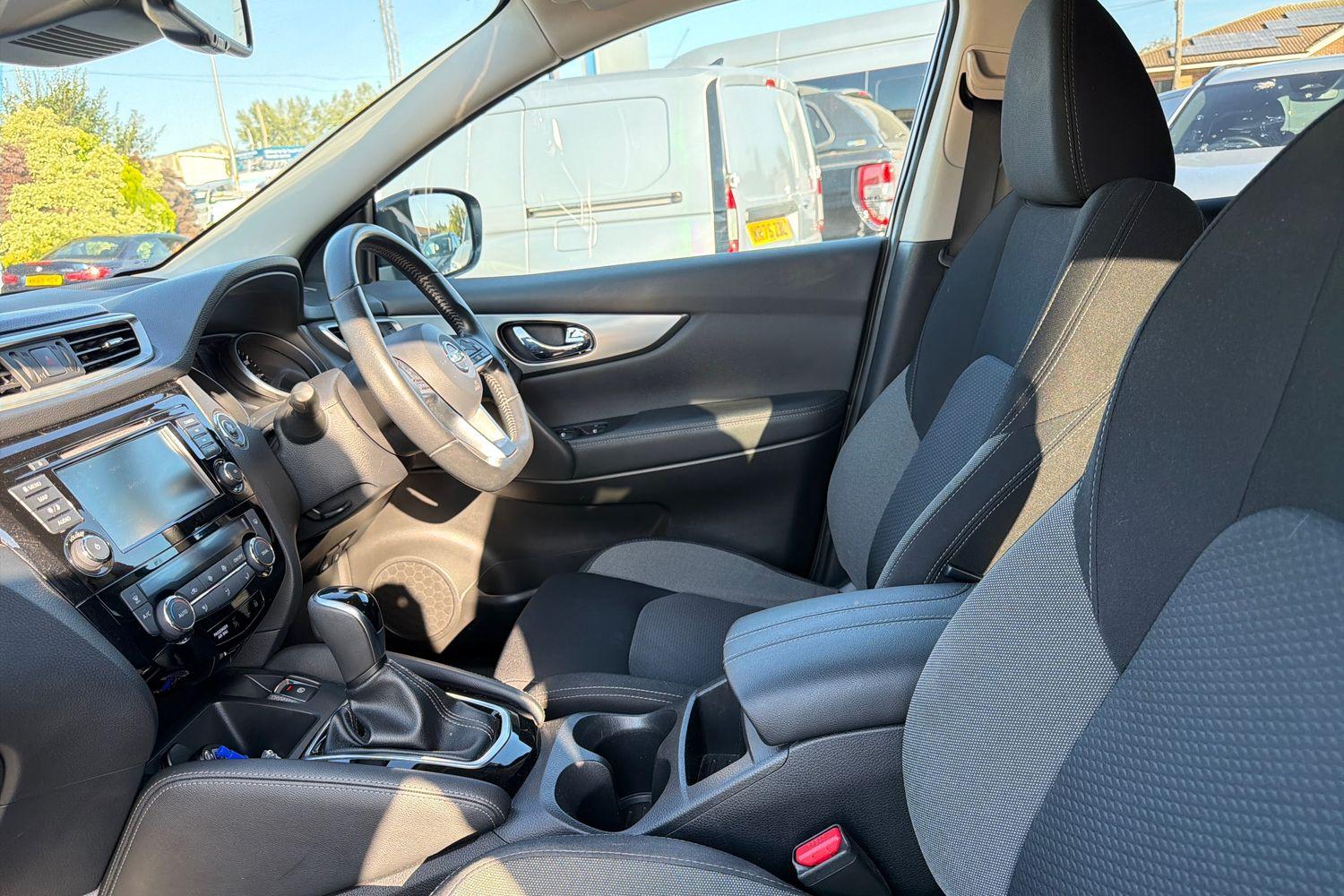 Nissan QASHQAI Photo 37
