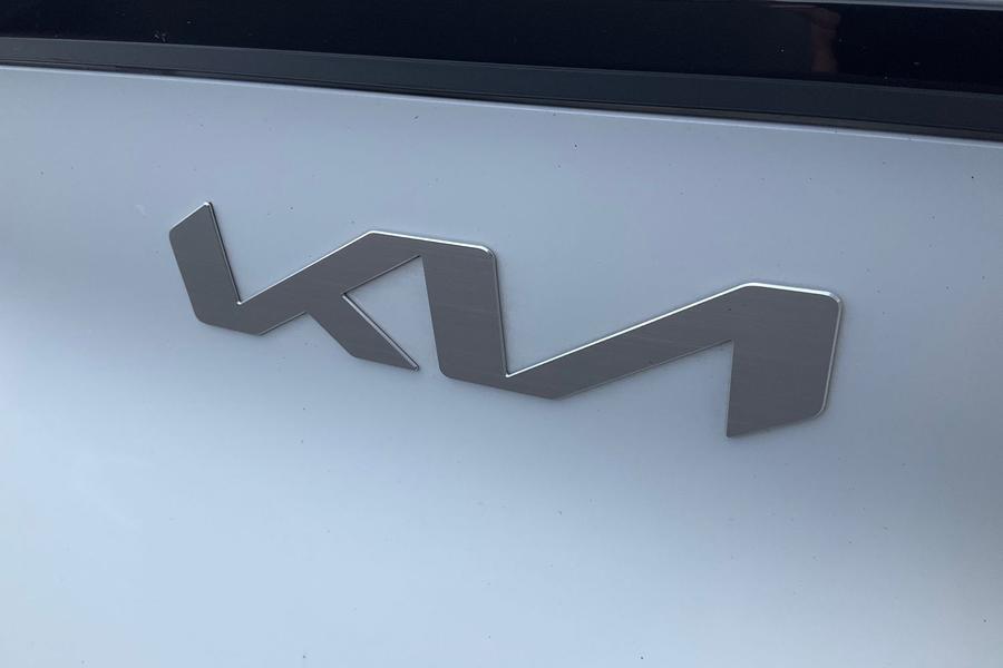 Kia SPORTAGE Photo autoimg-e58064d8f5e49007d05675a62e08ddf393132582.jpg