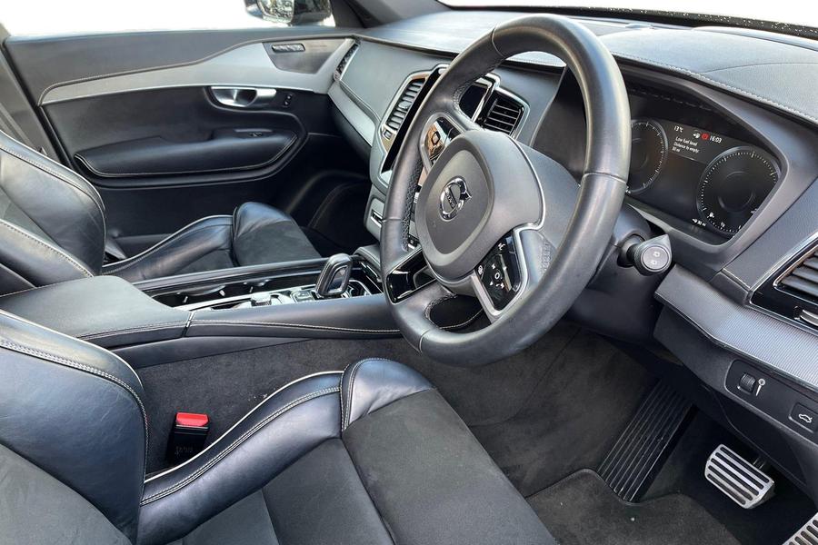 Volvo XC90 Photo autoimg-e581f5051d09fb67eb5b0d18414433414cf822ca.jpg