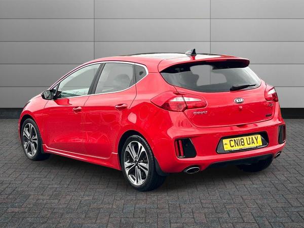 Kia Ceed Photo autoimg-e585c0cfd857163b0992317372ef9e08bc6f86e4.jpg