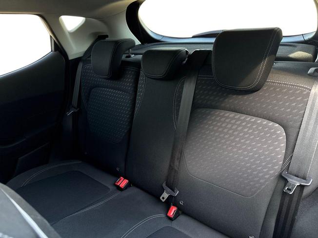 FORD Fiesta Photo 9