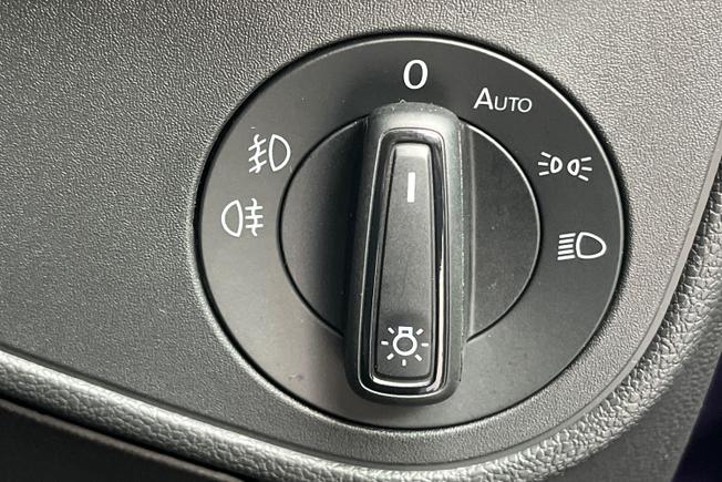 VOLKSWAGEN Polo Photo 24