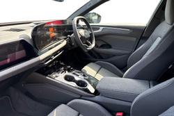 AUDI A6 Saloon Photo 2